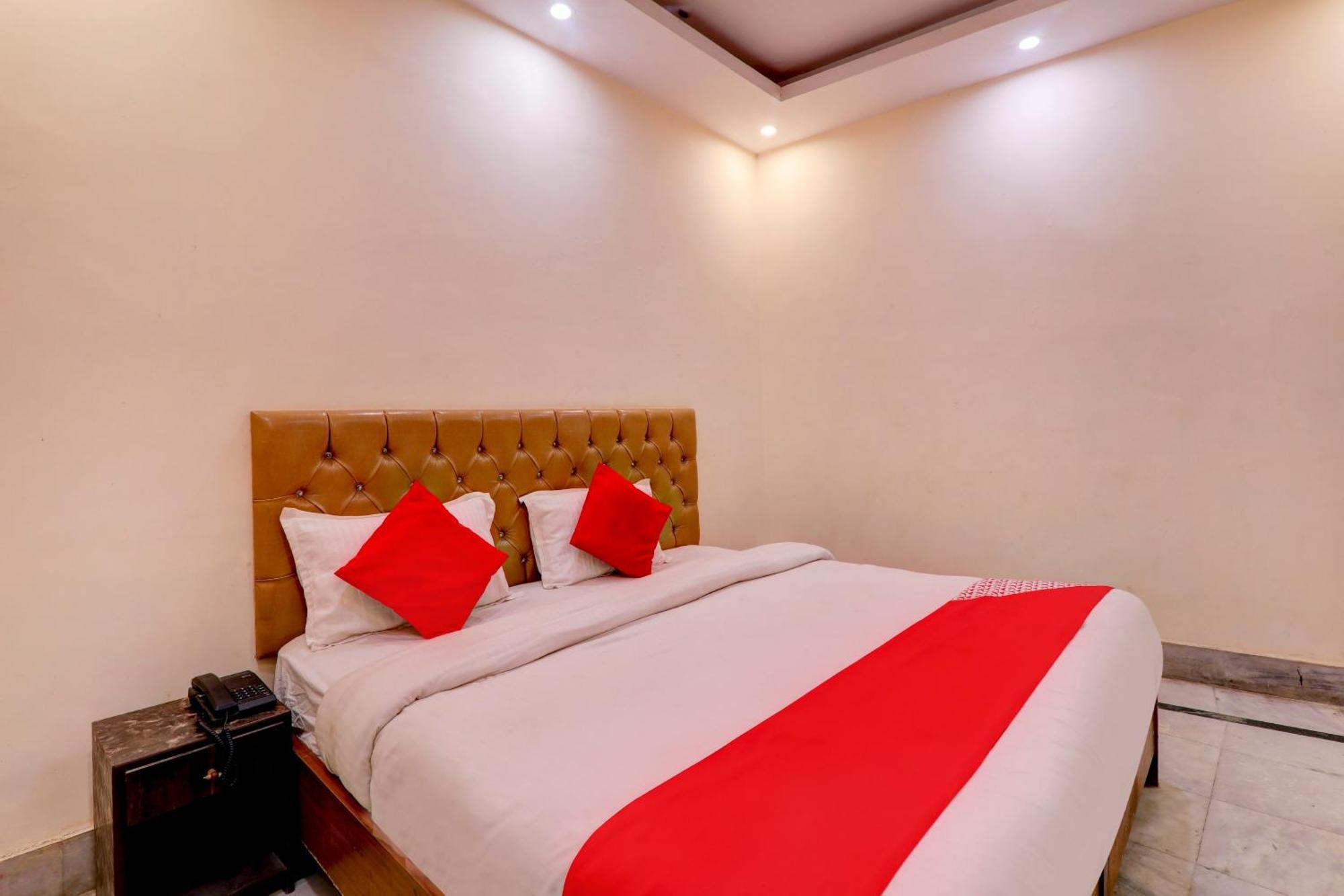 Hotel O Moon Palace Near Sahara Ganj Mall Lucknow Dış mekan fotoğraf